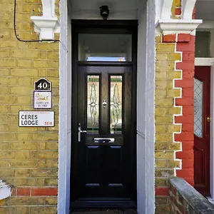 *** Guest house Ceres United Kingdom